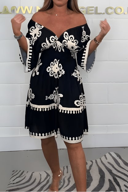 Lisa | Flattering Knee Length Dress