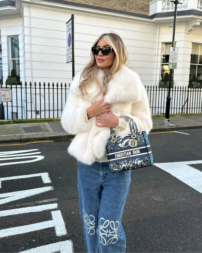 Alena | Veste en fourrure élégante