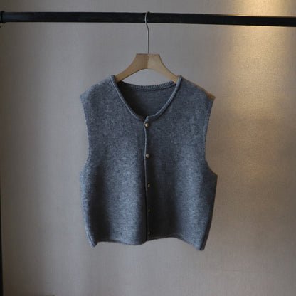 La Raffinatezza Soft Vest by Sofia Amoretti