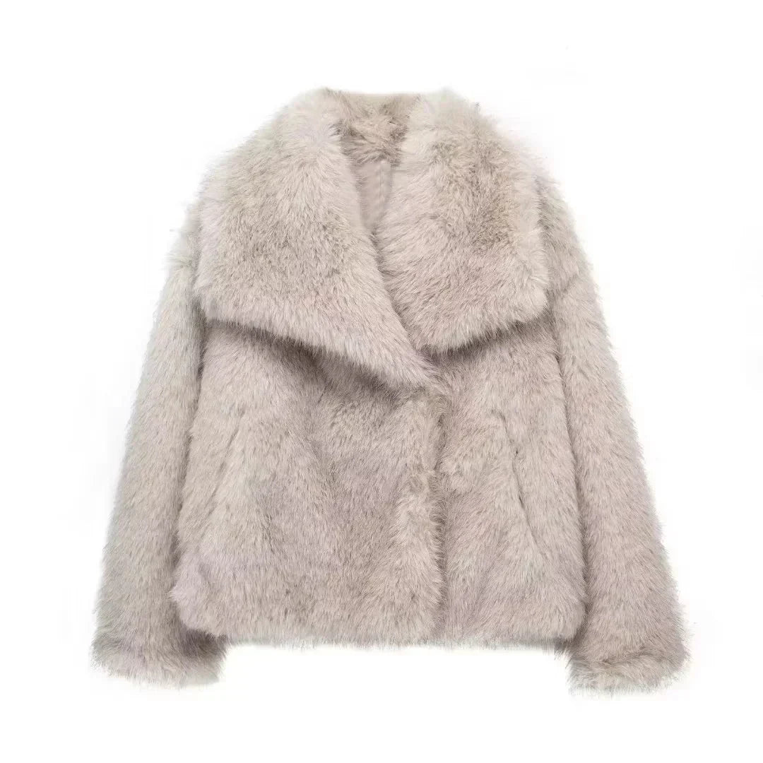 Alena | Veste en fourrure élégante
