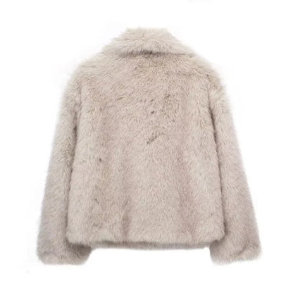 Alena | Veste en fourrure élégante